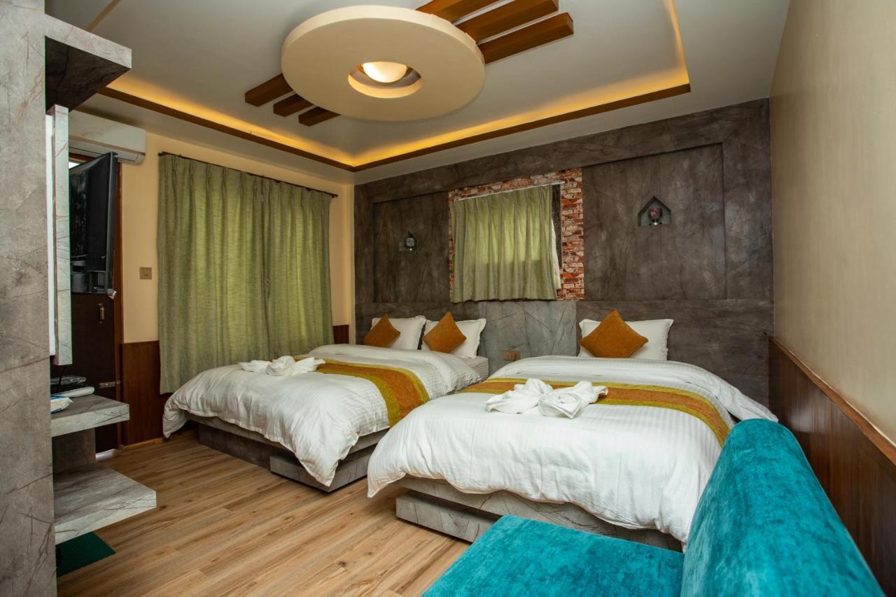 Gauri Shankar Hotel Nagarkot Exterior photo